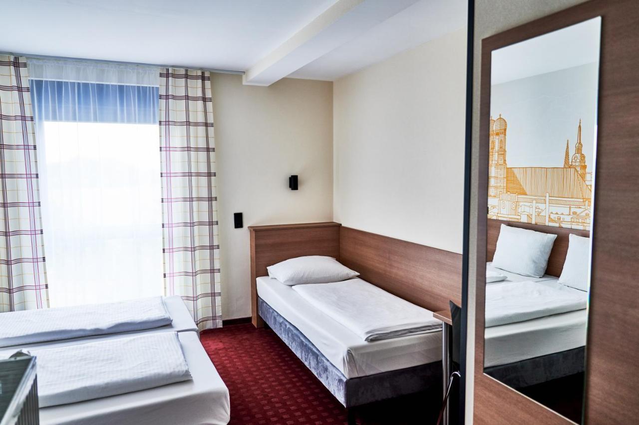 Mcdreams Hotel Muenchen - Messe Фельдкирхен Экстерьер фото