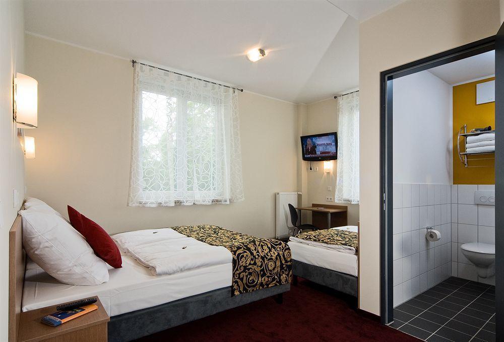 Mcdreams Hotel Muenchen - Messe Фельдкирхен Экстерьер фото